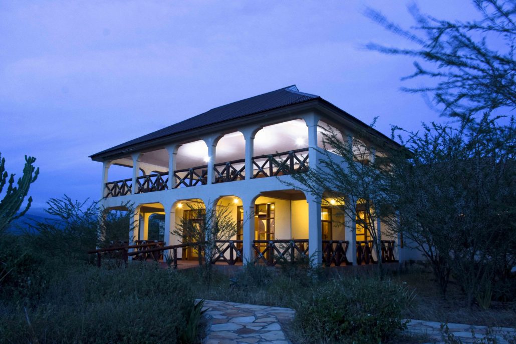 Lake-eyasi-Lodge-6257-1030×687 (1)